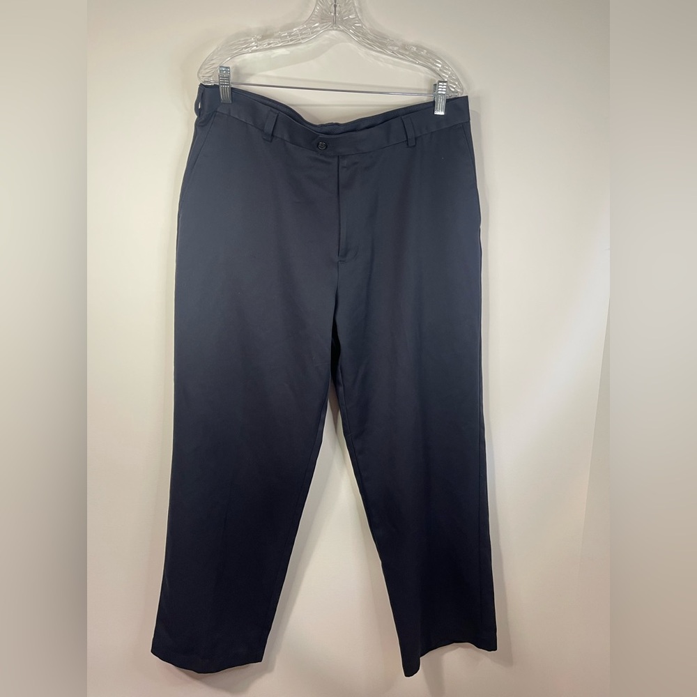 Izod golf Elegant Navy Men's Dress Pants‎